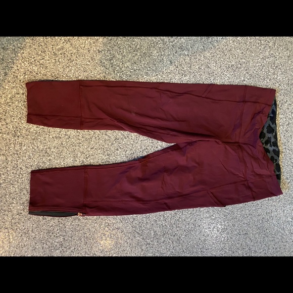 lululemon athletica Pants - Lululemon crops